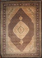 Traditional Indian Tabriz Mahi Rug